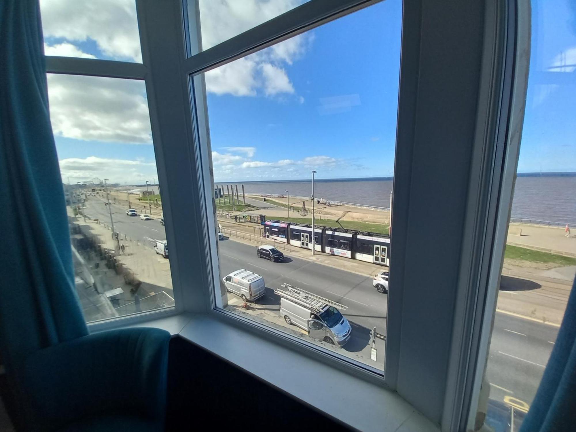 Vinnie'S Family Hotel Blackpool Luaran gambar